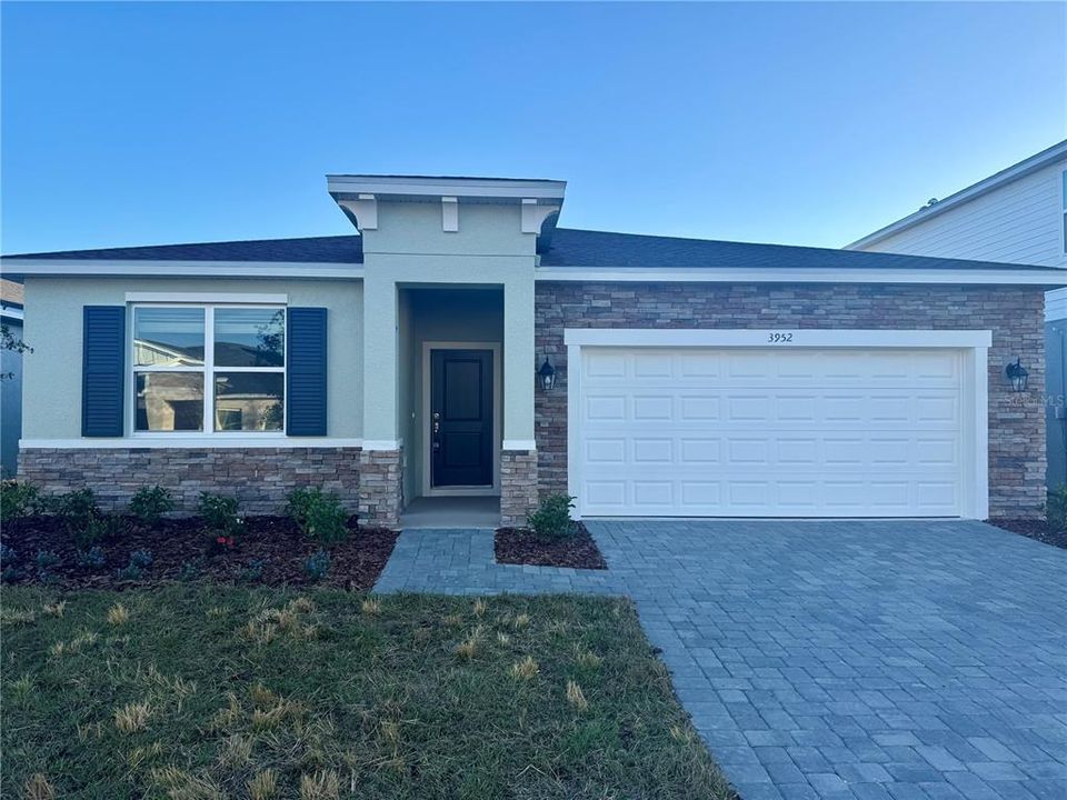 Recently Sold: $355,210 (4 beds, 2 baths, 1839 Square Feet)