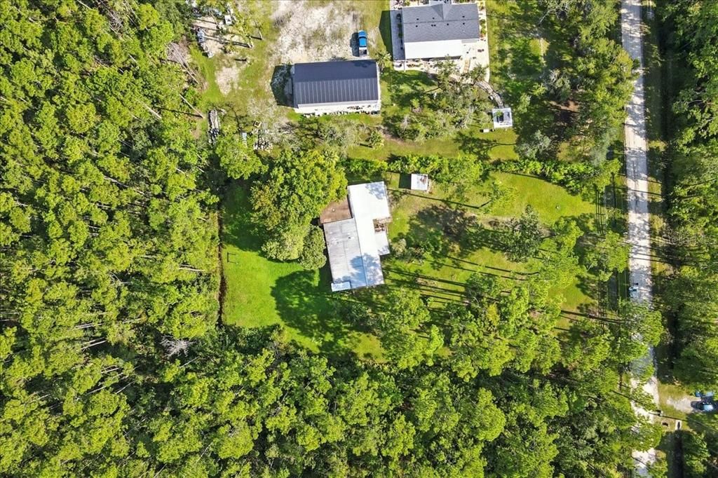 For Sale: $160,000 (3 beds, 3 baths, 2348 Square Feet)