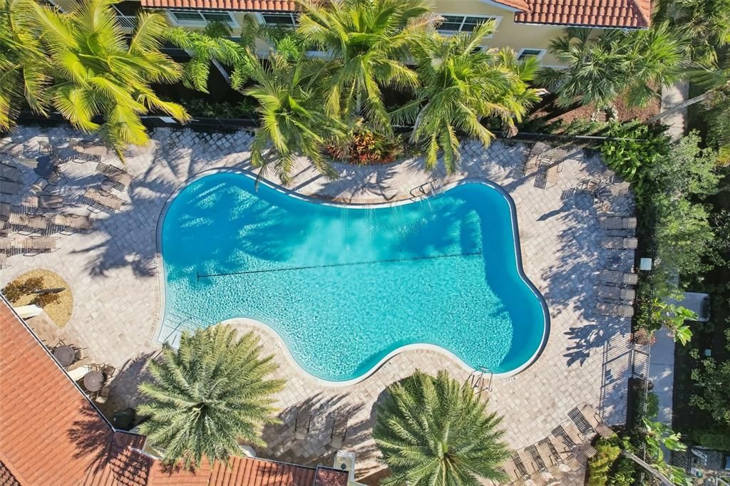 待售: $305,000 (2 贝兹, 2 浴室, 1135 平方英尺)