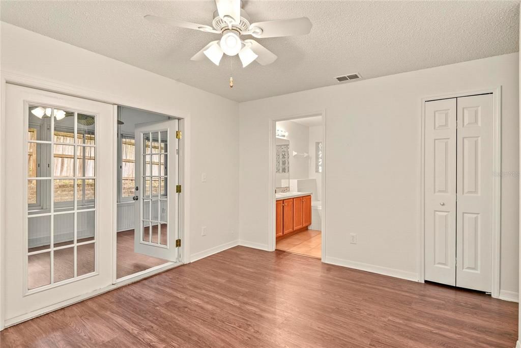 В аренду: $2,000 (3 спален, 2 ванн, 1344 Квадратных фут)