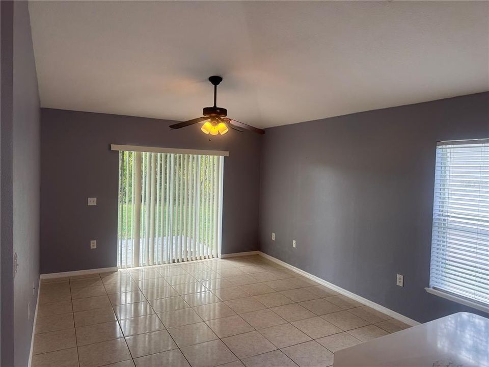 В аренду: $2,195 (3 спален, 2 ванн, 1461 Квадратных фут)