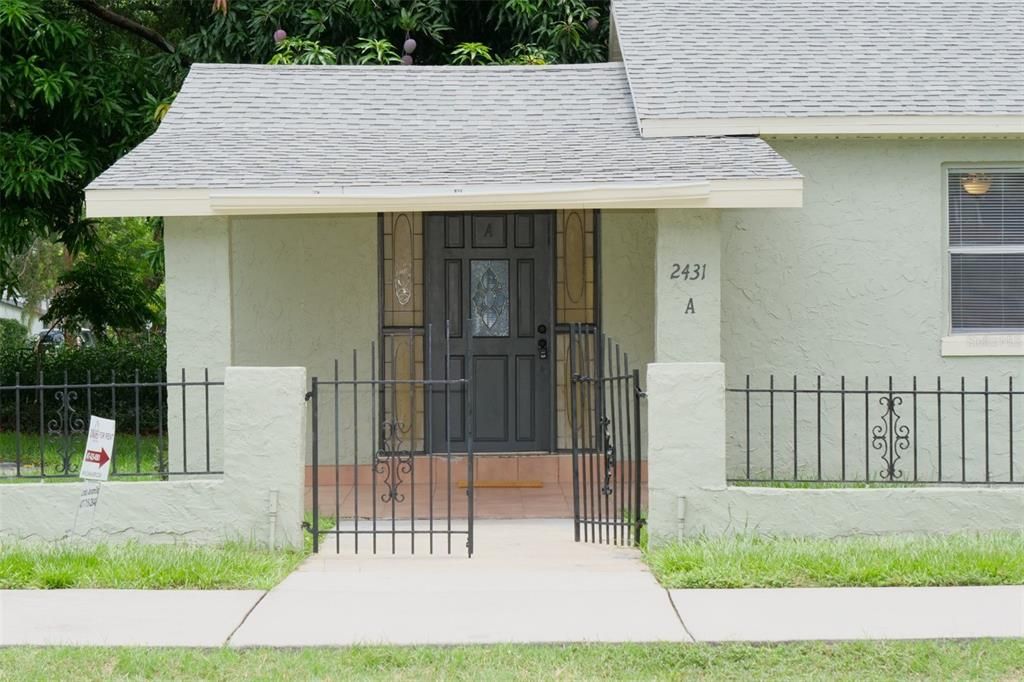 出租: $1,650 (4 贝兹, 2 浴室, 1675 平方英尺)