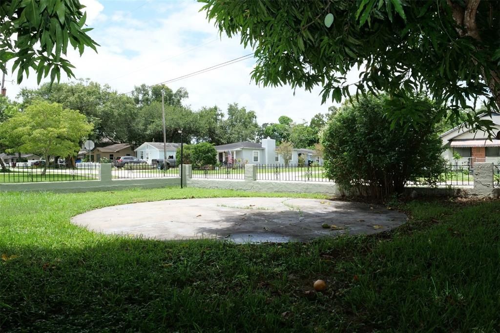 出租: $1,650 (4 贝兹, 2 浴室, 1675 平方英尺)