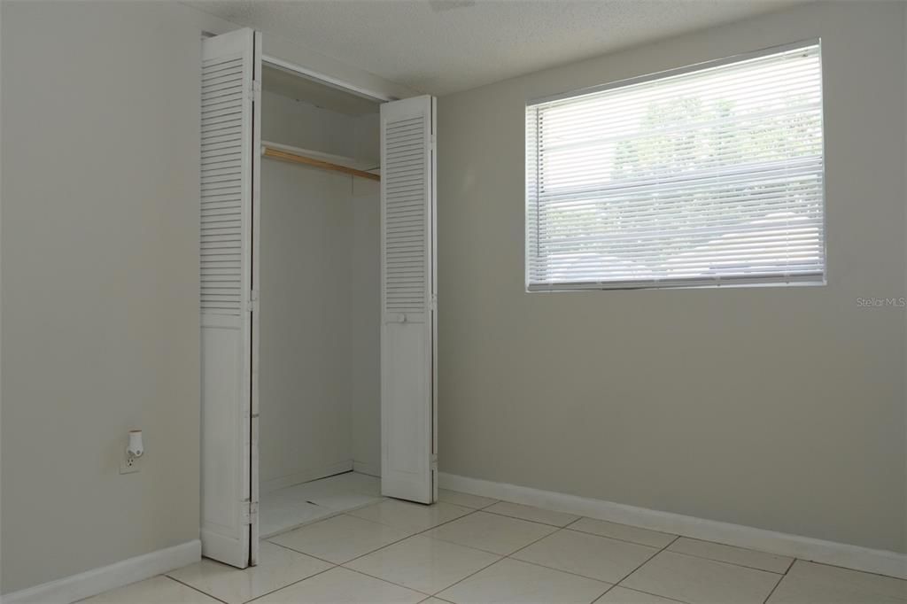 出租: $1,650 (4 贝兹, 2 浴室, 1675 平方英尺)