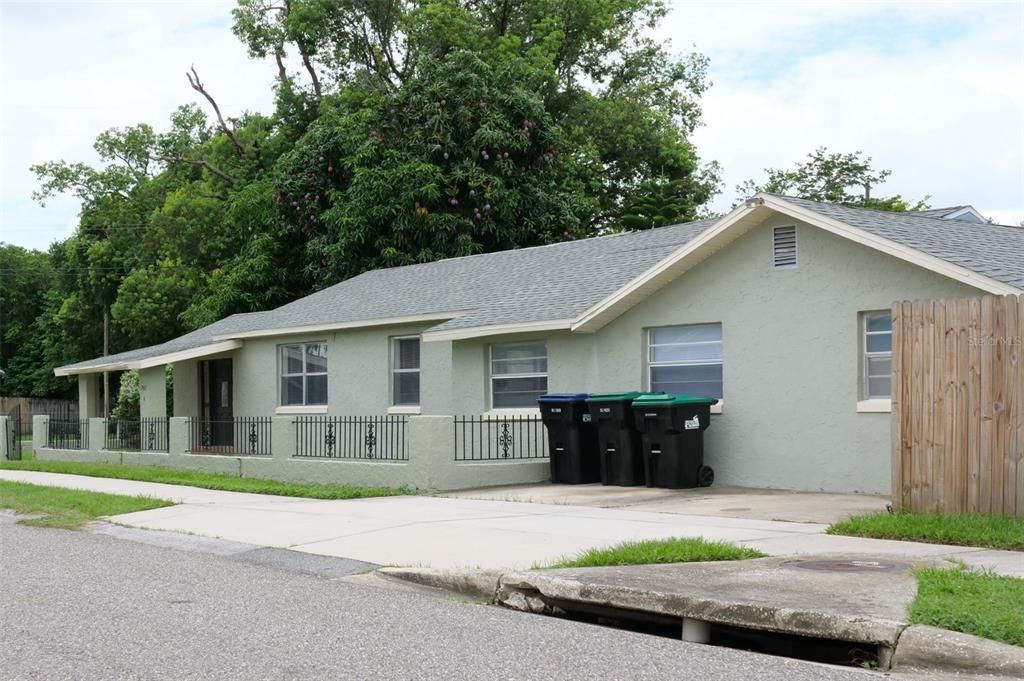 出租: $1,650 (4 贝兹, 2 浴室, 1675 平方英尺)