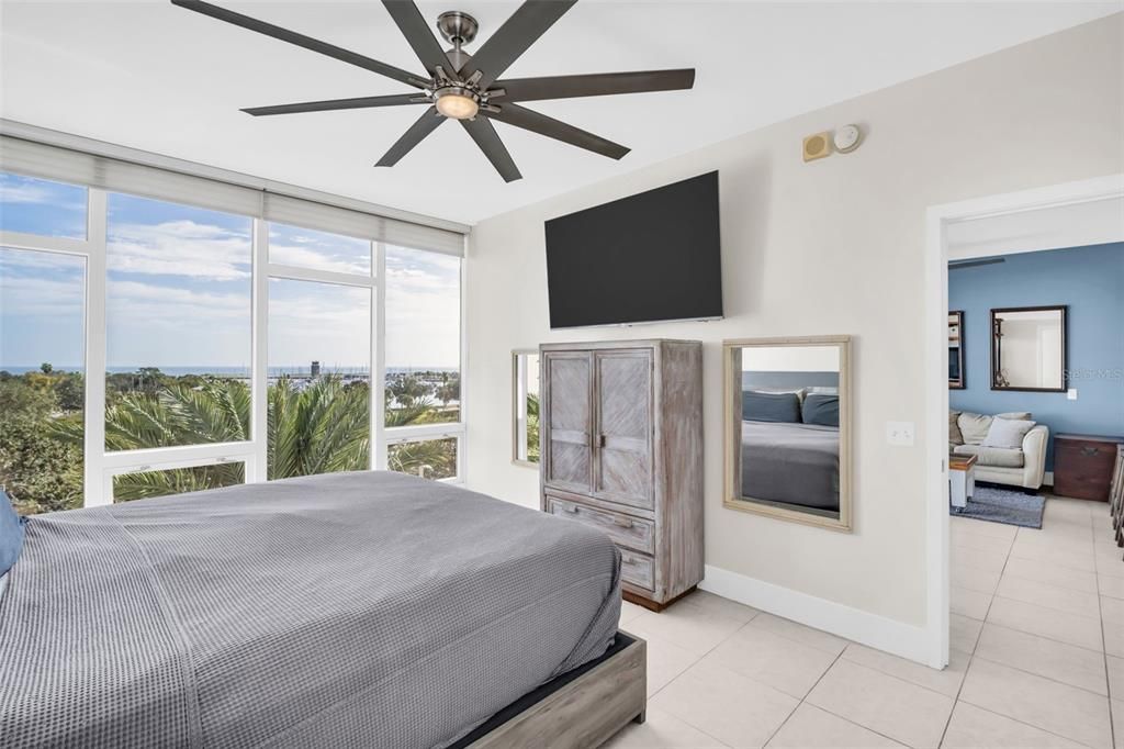 待售: $750,000 (1 贝兹, 1 浴室, 1007 平方英尺)