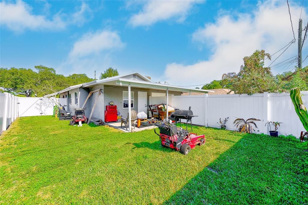 For Sale: $419,000 (4 beds, 2 baths, 1504 Square Feet)