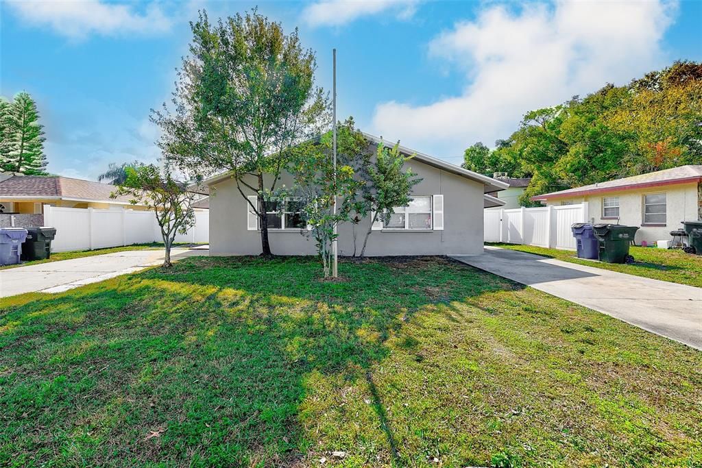 For Sale: $419,000 (4 beds, 2 baths, 1504 Square Feet)