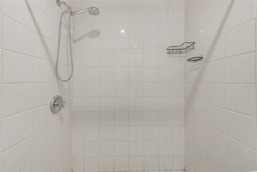 For Sale: $419,000 (4 beds, 2 baths, 1504 Square Feet)