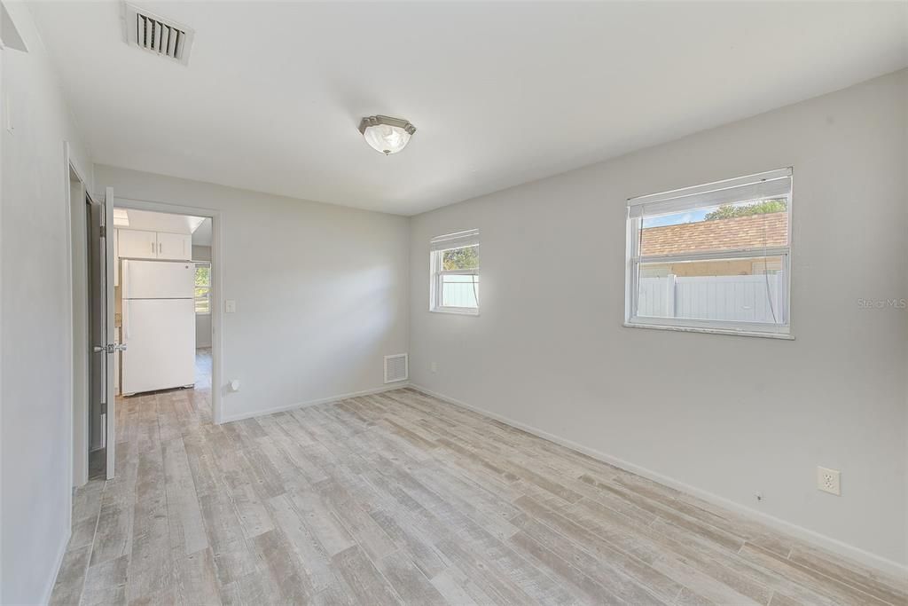 For Sale: $419,000 (4 beds, 2 baths, 1504 Square Feet)