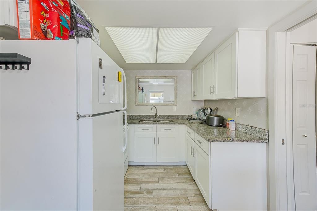 For Sale: $419,000 (4 beds, 2 baths, 1504 Square Feet)