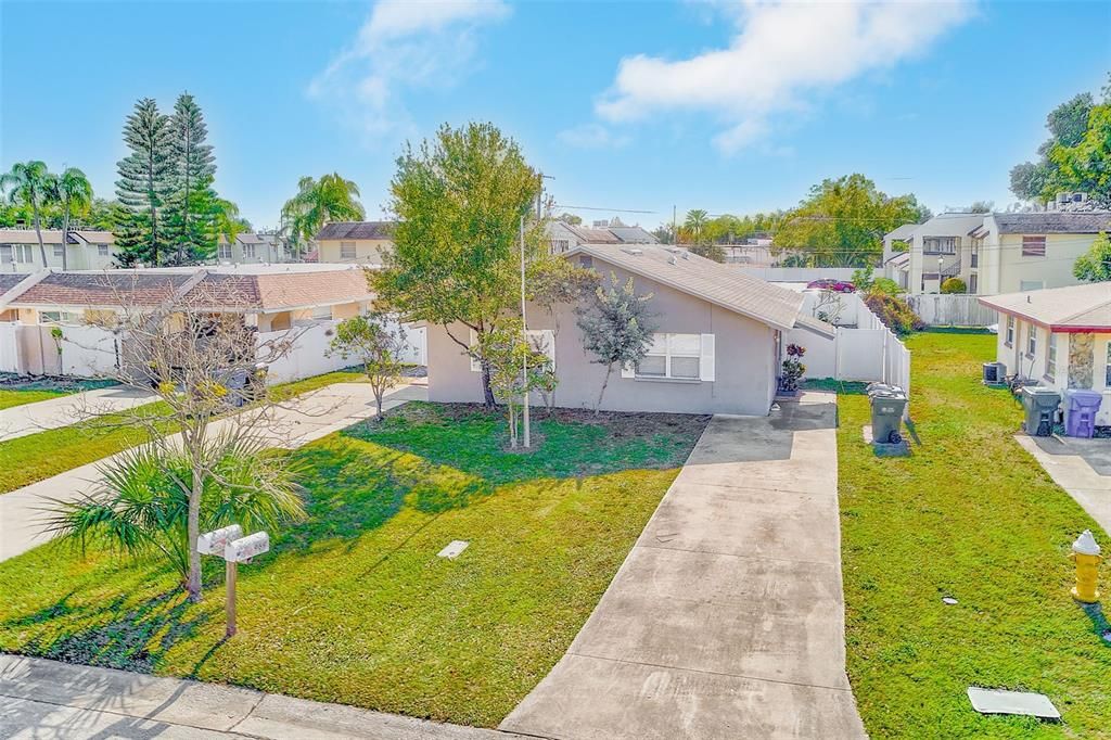 For Sale: $419,000 (4 beds, 2 baths, 1504 Square Feet)