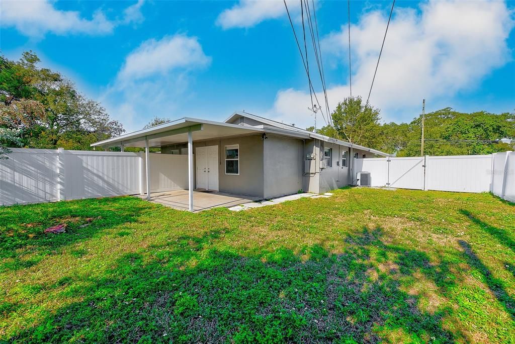 For Sale: $419,000 (4 beds, 2 baths, 1504 Square Feet)