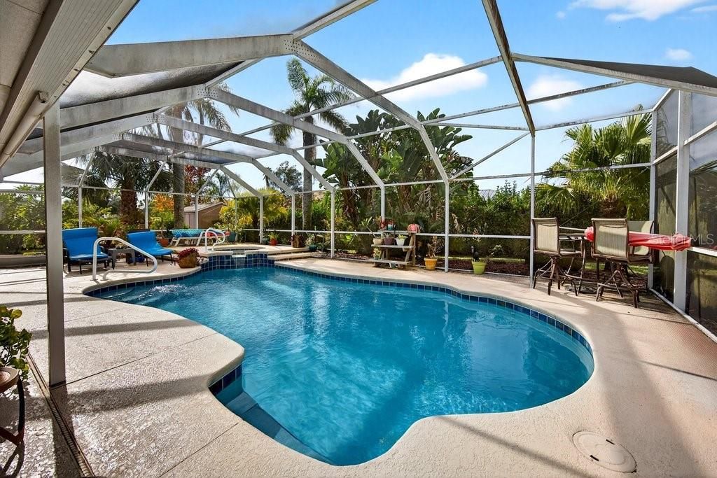 For Sale: $539,000 (3 beds, 2 baths, 2562 Square Feet)