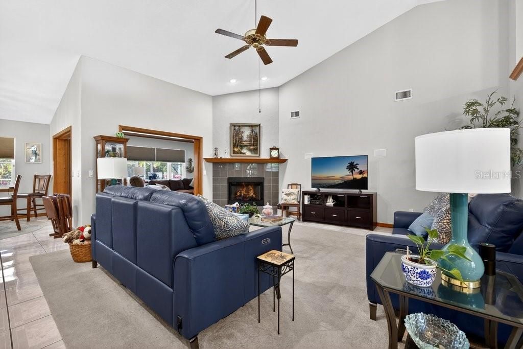 For Sale: $539,000 (3 beds, 2 baths, 2562 Square Feet)