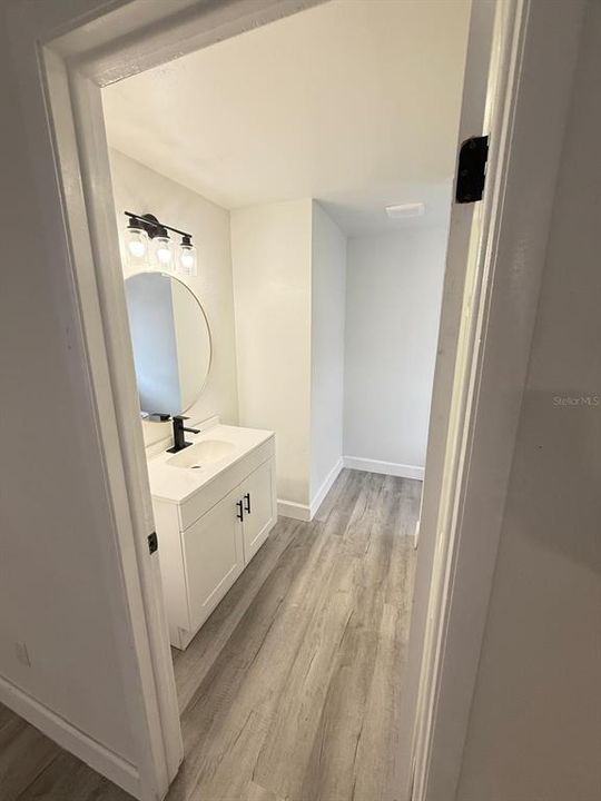 待售: $460,000 (4 贝兹, 2 浴室, 2068 平方英尺)