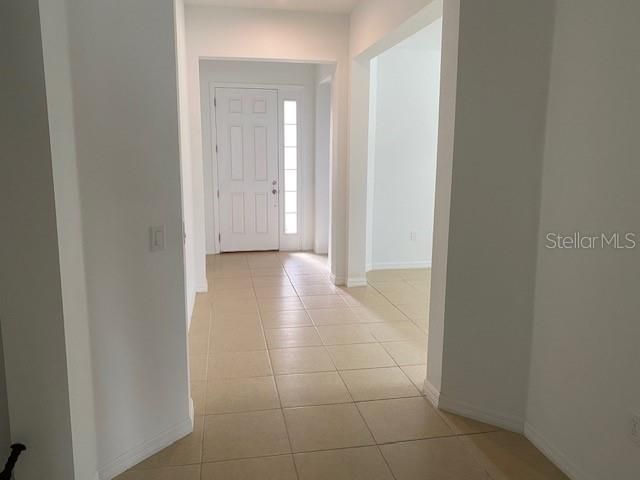 В аренду: $2,600 (4 спален, 3 ванн, 2399 Квадратных фут)