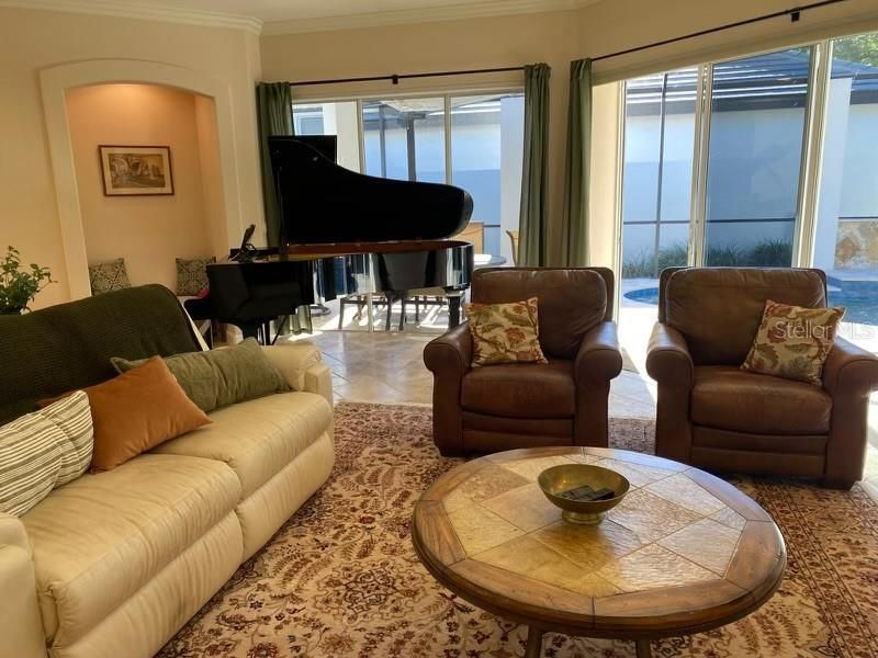 Recently Sold: $1,625,000 (3 beds, 3 baths, 3363 Square Feet)