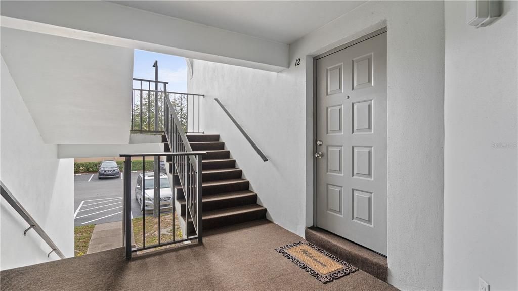 For Sale: $239,900 (2 beds, 2 baths, 1069 Square Feet)