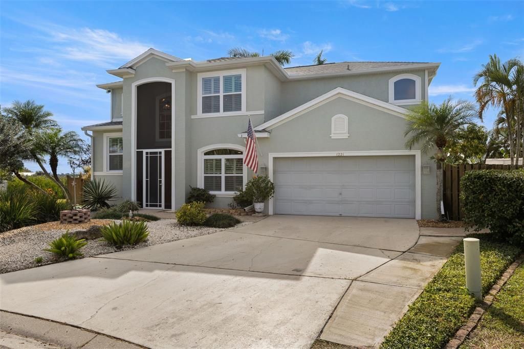 En Venta: $999,900 (3 camas, 3 baños, 2404 Pies cuadrados)