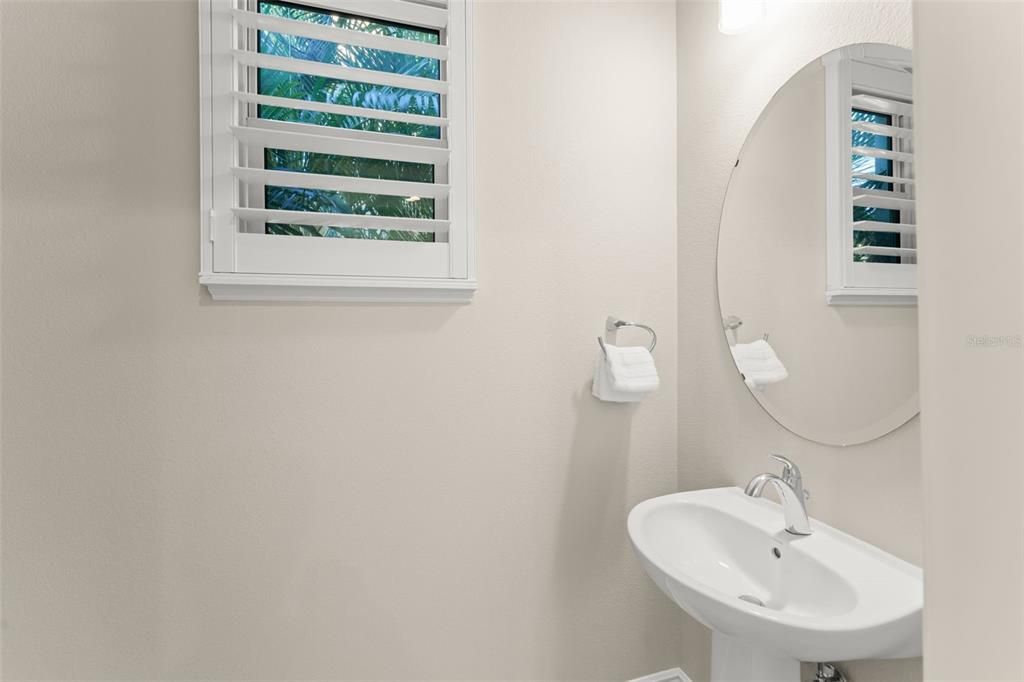 For Sale: $1,275,000 (4 beds, 3 baths, 3022 Square Feet)