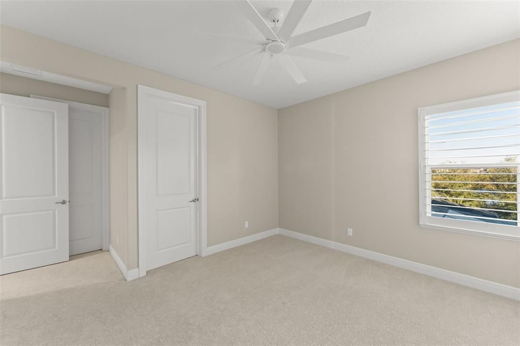 For Sale: $1,275,000 (4 beds, 3 baths, 3022 Square Feet)