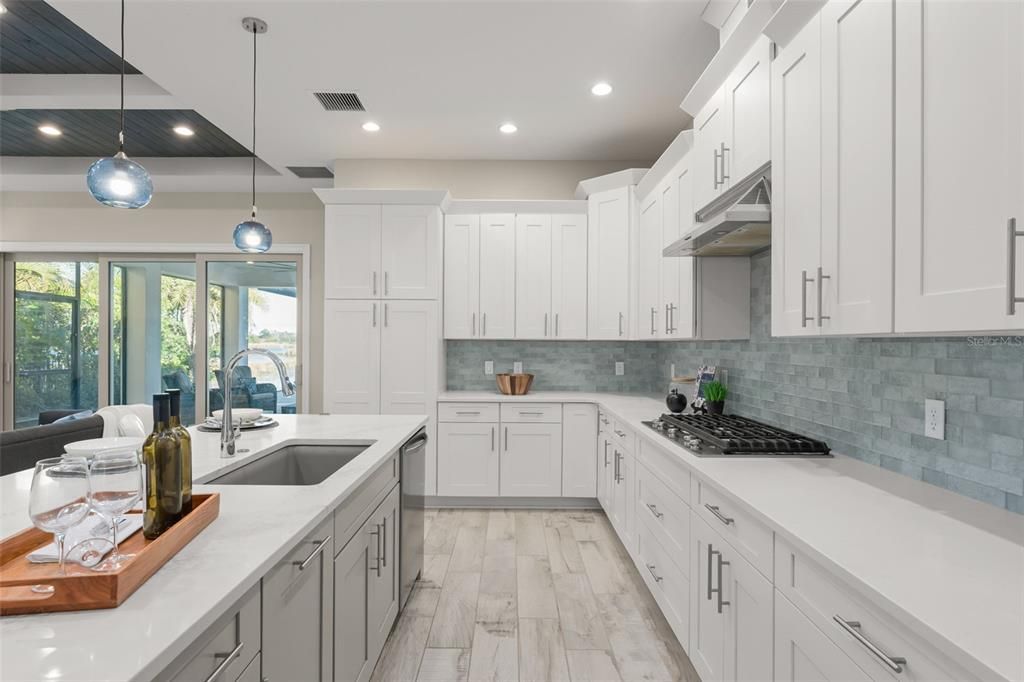 For Sale: $1,275,000 (4 beds, 3 baths, 3022 Square Feet)