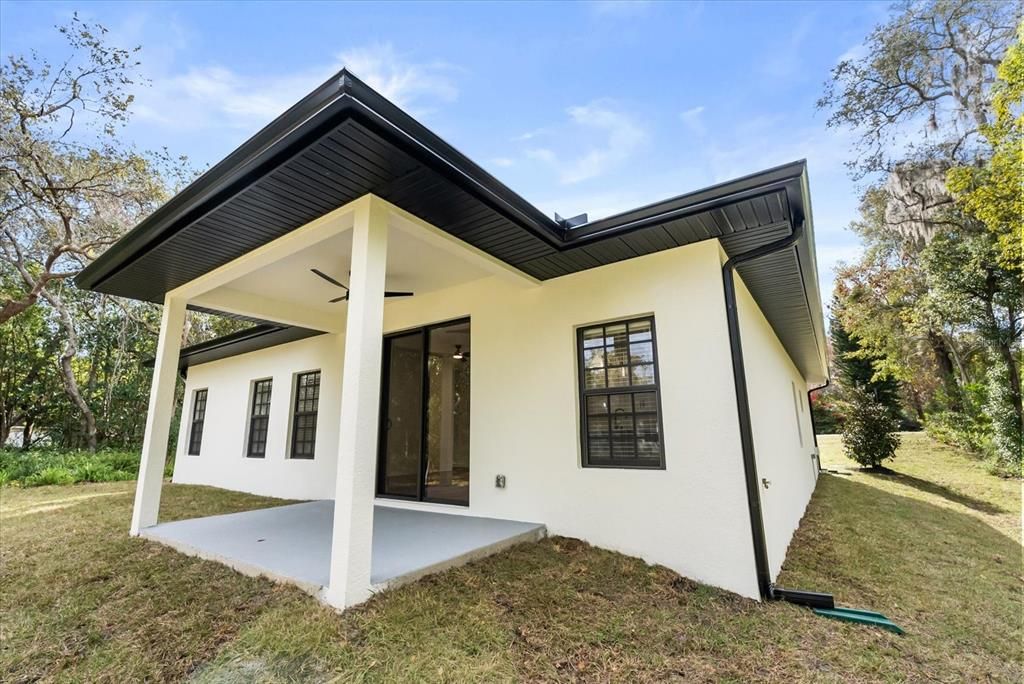 En Venta: $399,500 (3 camas, 2 baños, 1570 Pies cuadrados)