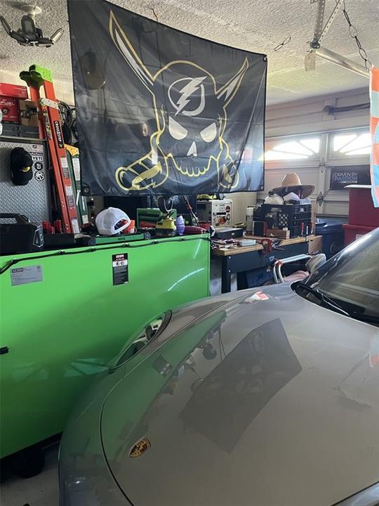 For Sale: $565,000 (4 beds, 3 baths, 2275 Square Feet)