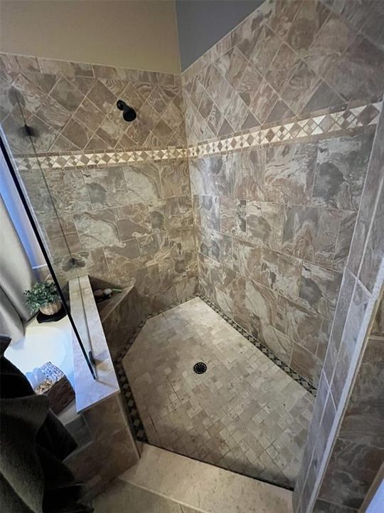 For Sale: $565,000 (4 beds, 3 baths, 2275 Square Feet)