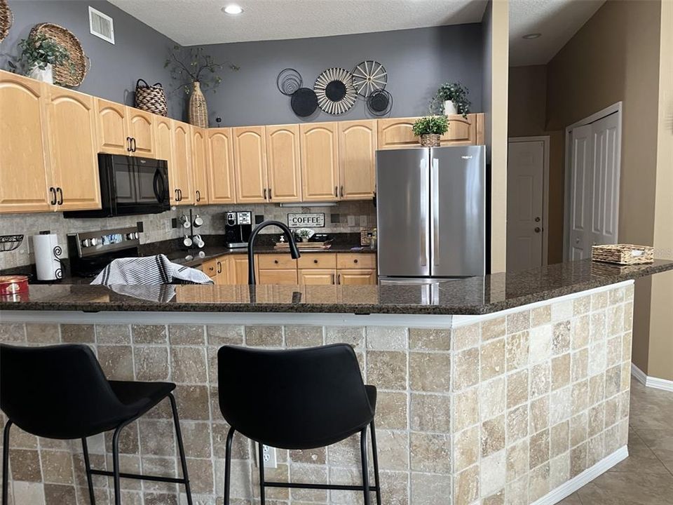 For Sale: $565,000 (4 beds, 3 baths, 2275 Square Feet)