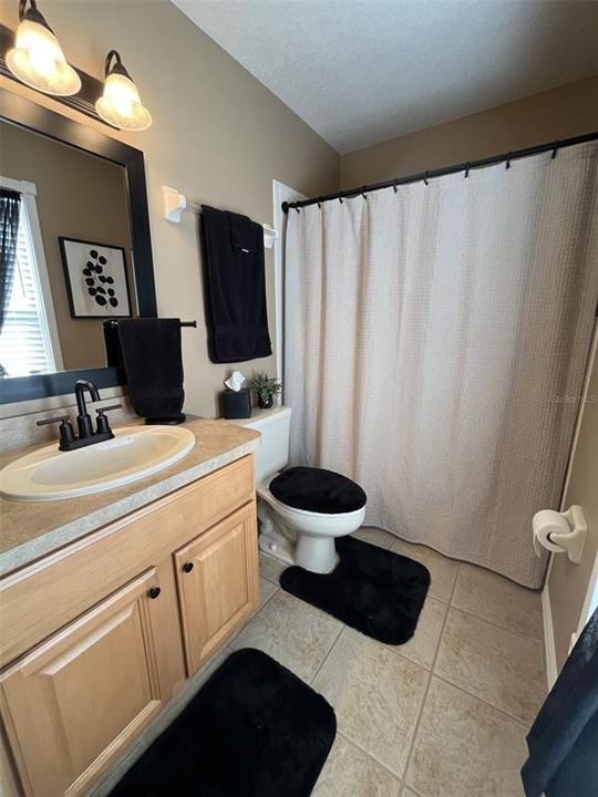 For Sale: $565,000 (4 beds, 3 baths, 2275 Square Feet)