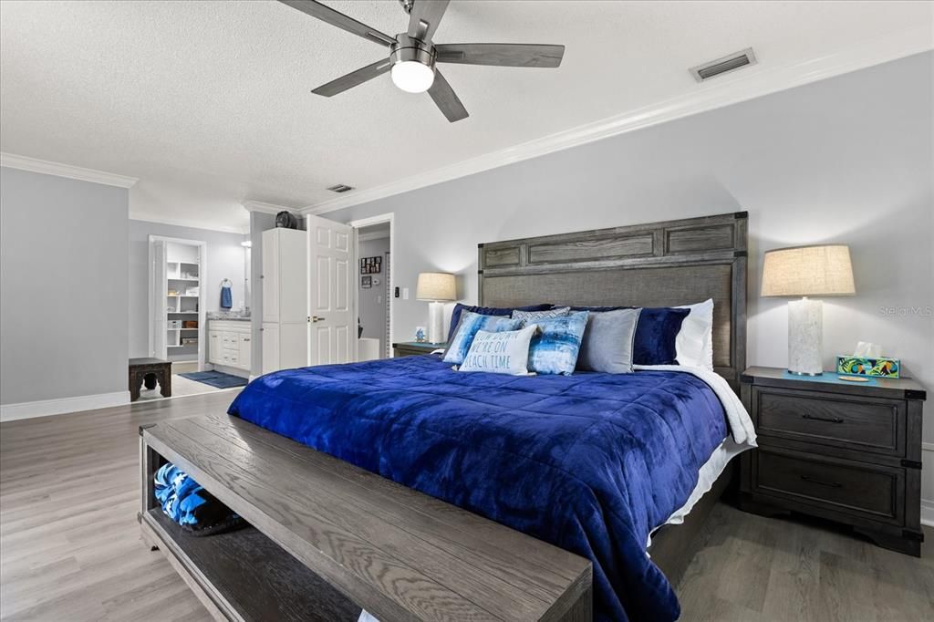 En Venta: $579,000 (3 camas, 2 baños, 2574 Pies cuadrados)