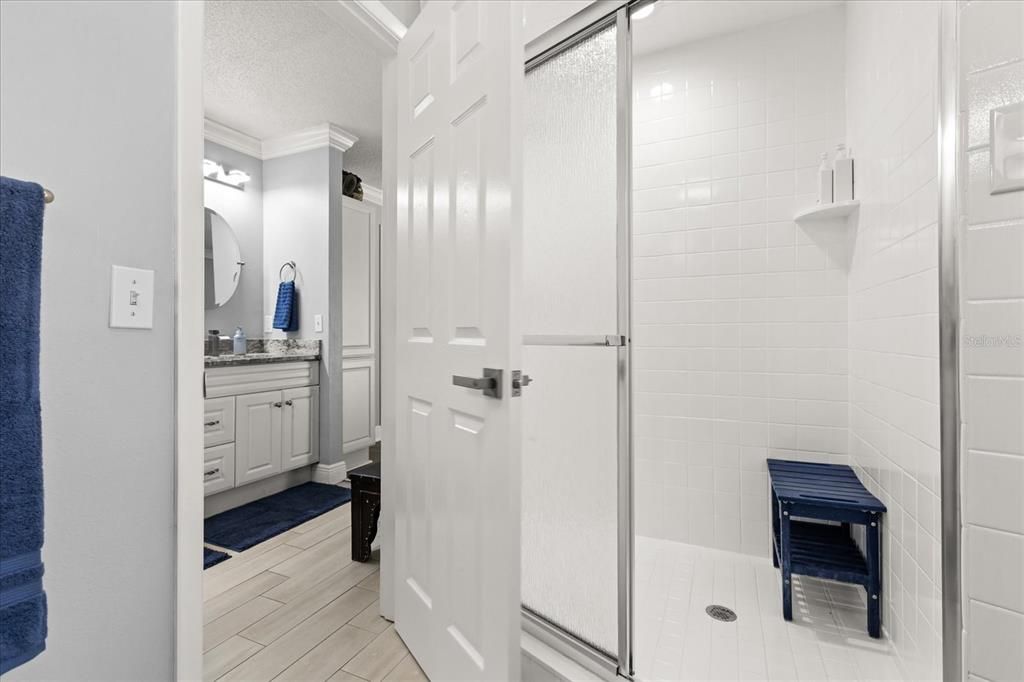 En Venta: $579,000 (3 camas, 2 baños, 2574 Pies cuadrados)