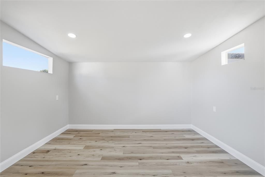 En Venta: $399,900 (3 camas, 2 baños, 1334 Pies cuadrados)