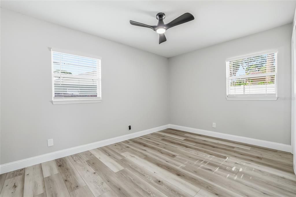 En Venta: $399,900 (3 camas, 2 baños, 1334 Pies cuadrados)