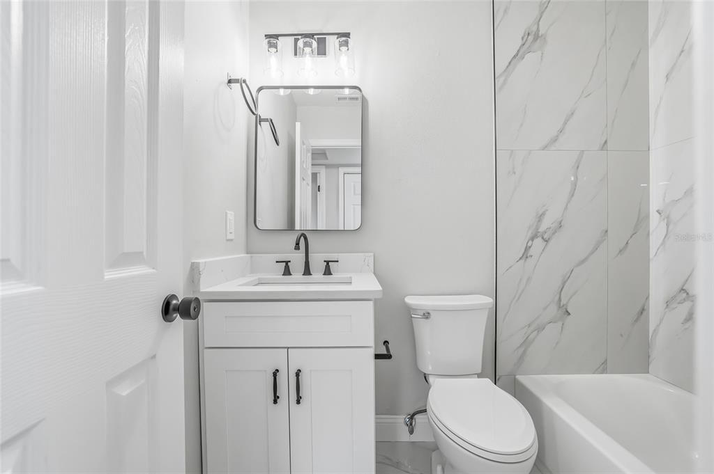 En Venta: $399,900 (3 camas, 2 baños, 1334 Pies cuadrados)