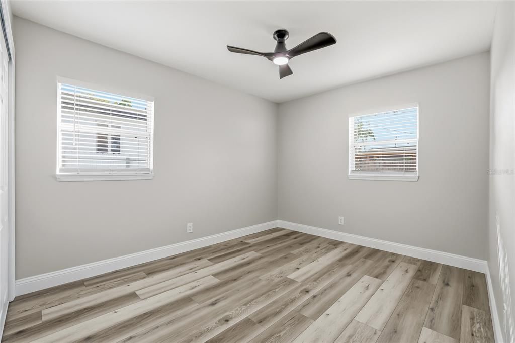 En Venta: $399,900 (3 camas, 2 baños, 1334 Pies cuadrados)