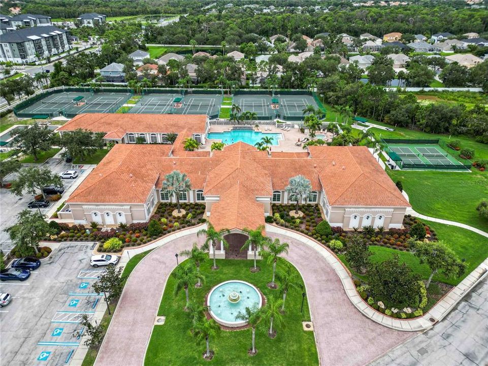 En Venta: $489,999 (3 camas, 2 baños, 2206 Pies cuadrados)