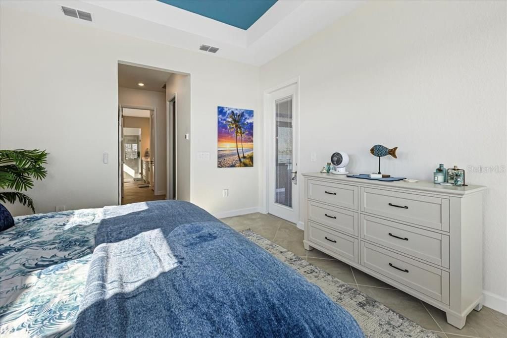 出租: $4,800 (3 贝兹, 3 浴室, 2813 平方英尺)