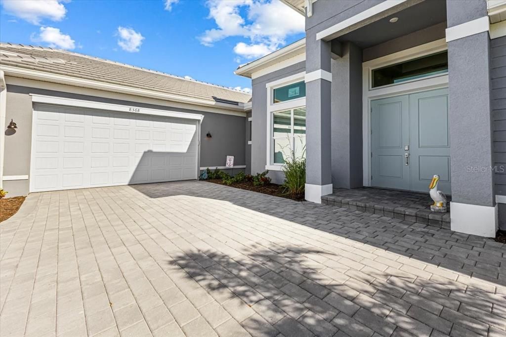 出租: $4,800 (3 贝兹, 3 浴室, 2813 平方英尺)