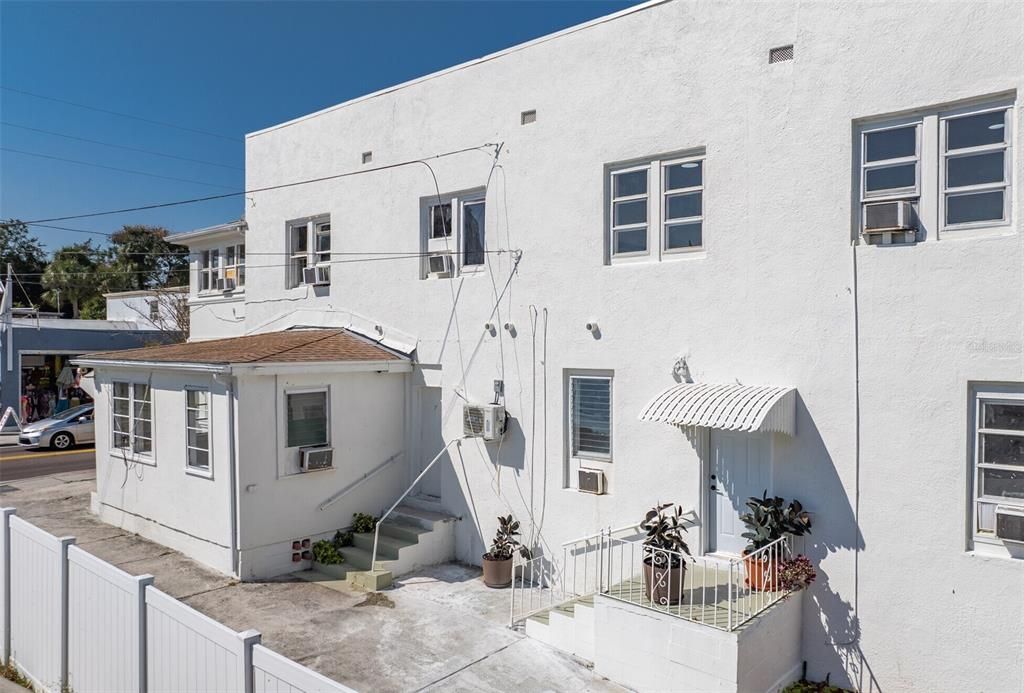 For Sale: $1,499,000 (13 beds, 0 baths, 6350 Square Feet)