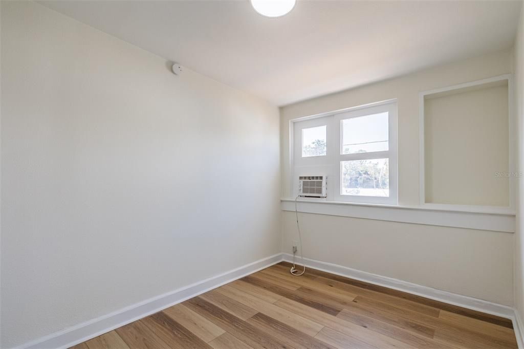 For Sale: $1,499,000 (13 beds, 0 baths, 6350 Square Feet)