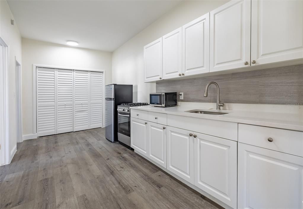 For Sale: $1,499,000 (13 beds, 0 baths, 6350 Square Feet)