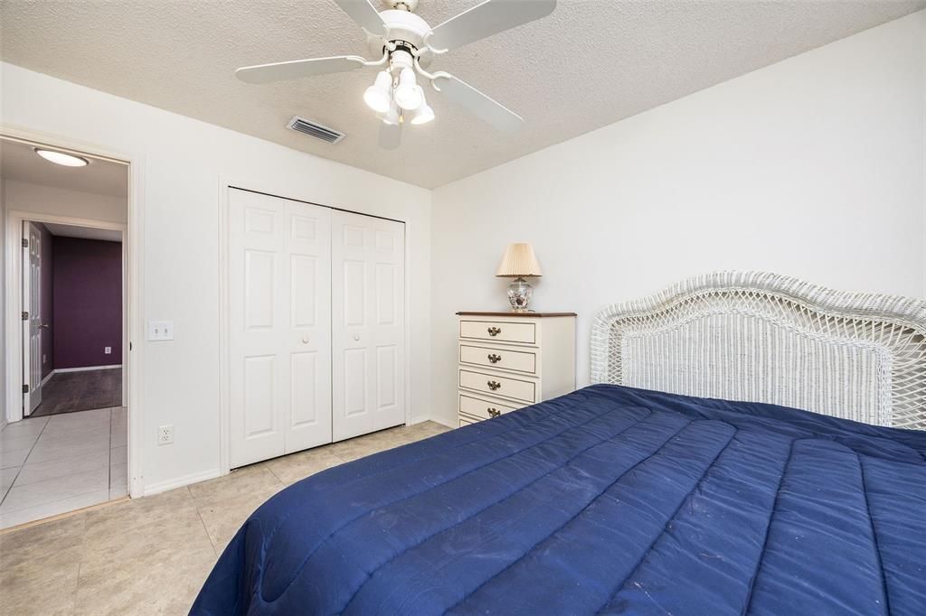 For Sale: $295,000 (3 beds, 2 baths, 1177 Square Feet)