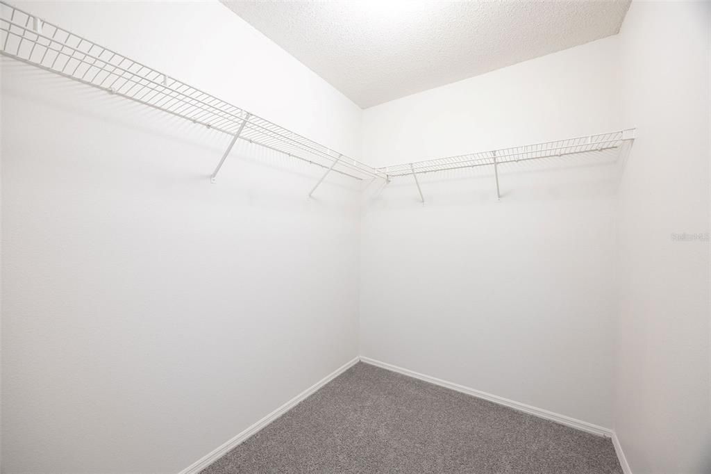 For Sale: $295,000 (3 beds, 2 baths, 1177 Square Feet)