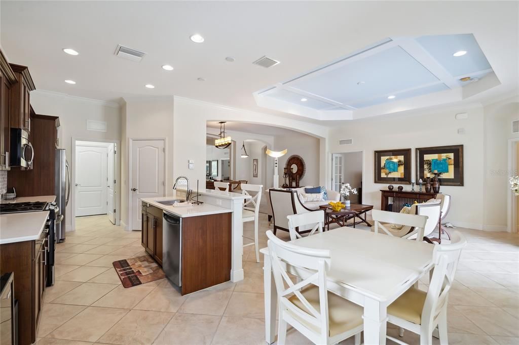 For Sale: $800,000 (3 beds, 2 baths, 2176 Square Feet)