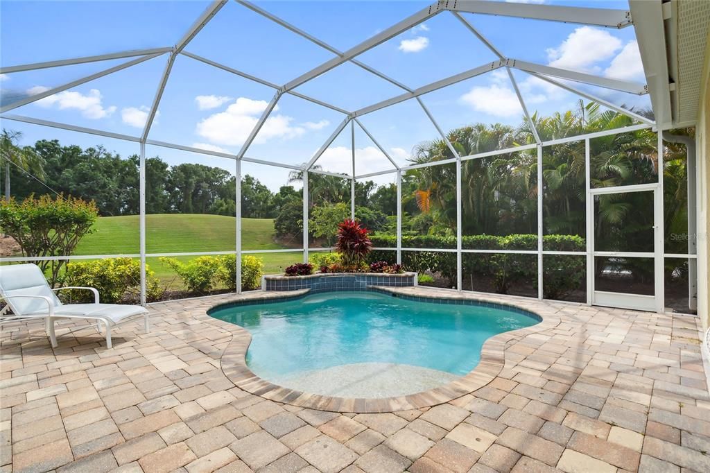 For Sale: $800,000 (3 beds, 2 baths, 2176 Square Feet)