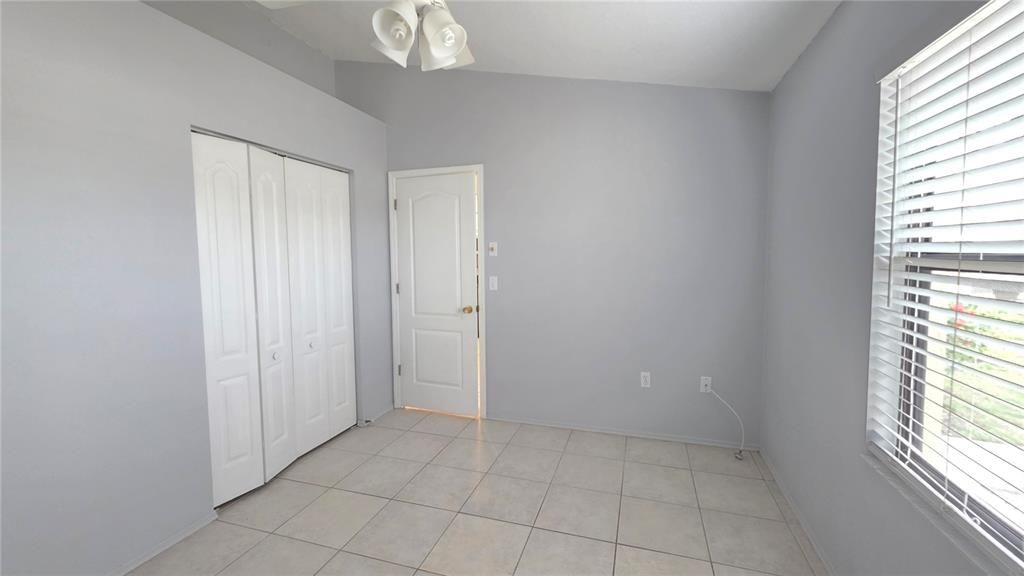 For Rent: $1,800 (2 beds, 2 baths, 1135 Square Feet)