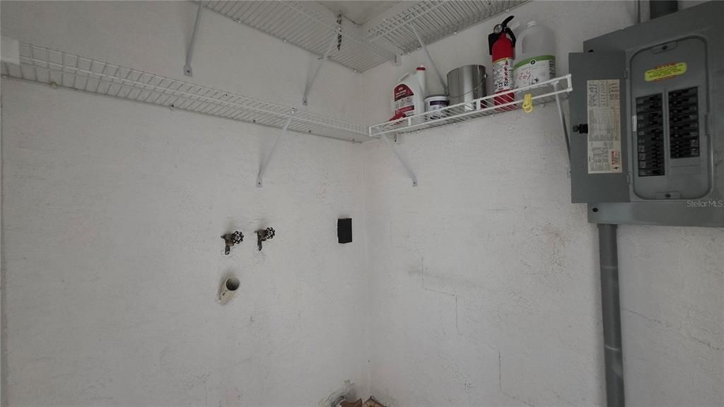 For Rent: $1,800 (2 beds, 2 baths, 1135 Square Feet)